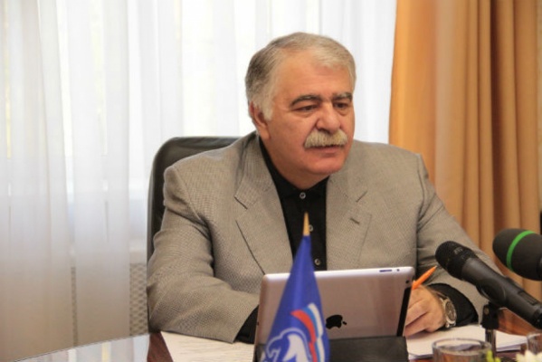 В Первоуральске активизировался золотой магнат. Перед выборами в Госдуму Муцоев напомнил муниципалитету о своем существовании - Фото 1