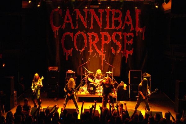 Концерт металл-группы Cannibal Corpse в Москве отменили из-за религиозных активистов - Фото 1
