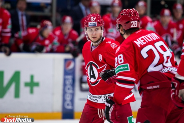 Единственная шайба Голышева принесла победу «Автомобилисту» в Хабаровске - Фото 1