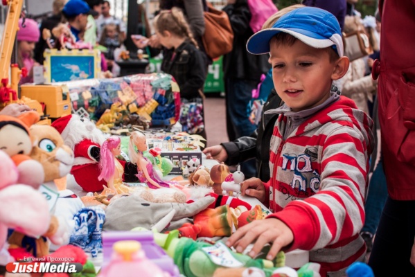 Сотни редких коллекционных игрушек увидят жители Екатеринбурга на Ярмарке - Фото 1