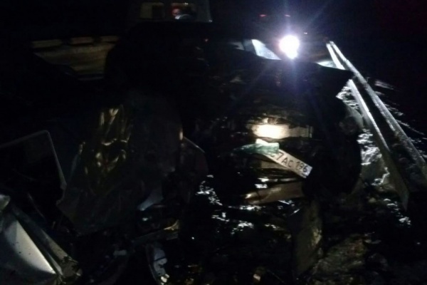 Под Артями водители двух иномарок переломали ноги в ДТП - Фото 1