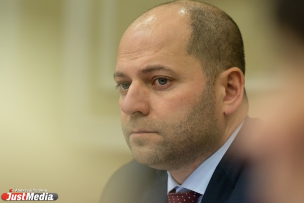 Депутат, советующий россиянам «меньше питаться», пристроил ребенка в элитную школу - Фото 1