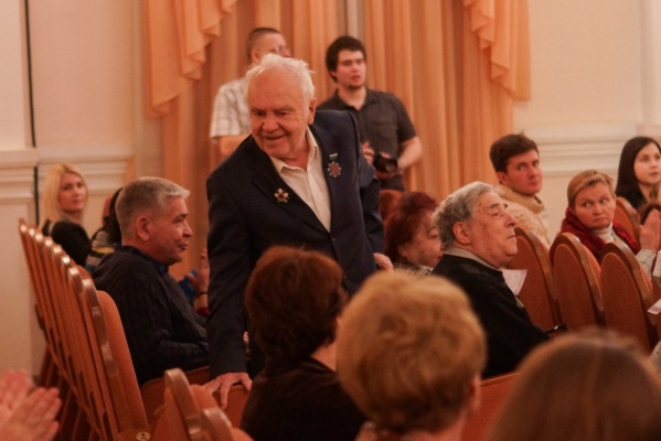 В честь 90-летия Евгения Родыгина пройдет торжественный «песенный» вечер - Фото 1