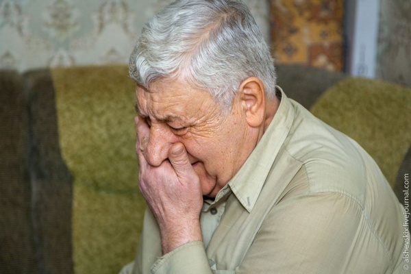 Екатеринбуржец подал в суд на Куйвашева. Отписку за подписью губернатора он оценил в 1 миллион рублей