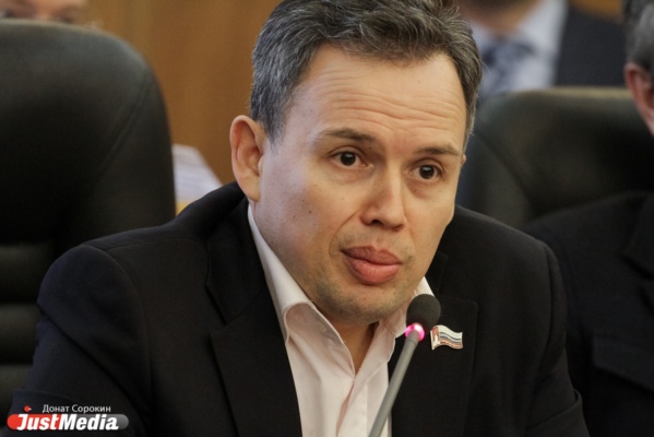 Ройзман сделал Хабибуллина ответственным за туалеты