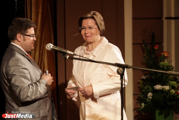 ЕГД потеряла еще одного депутата. Фечина официально сдала мандат