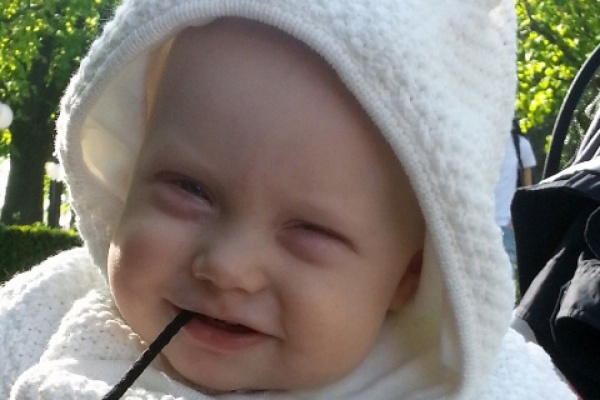 В Екатеринбурге стартует эстафета добра, которая помогает маленькому Елисею побороть рак сетчатки глаз