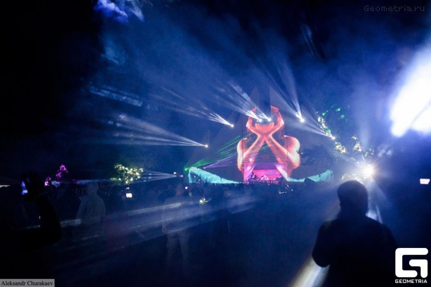 Организаторы «Механики» устроят криозалпы по любителям масштабных тусовок - Фото 1