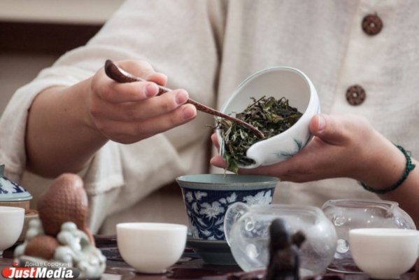 «Чай как Искусство»: в выходные екатеринбуржцы смогут напиться чая и увидеть танец льва