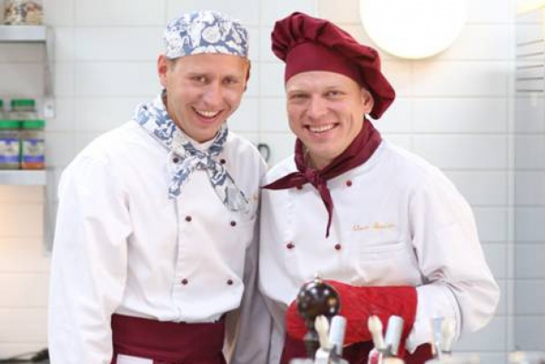 Герои сериала «Кухня» поздравят екатеринбуржцев с Днем города