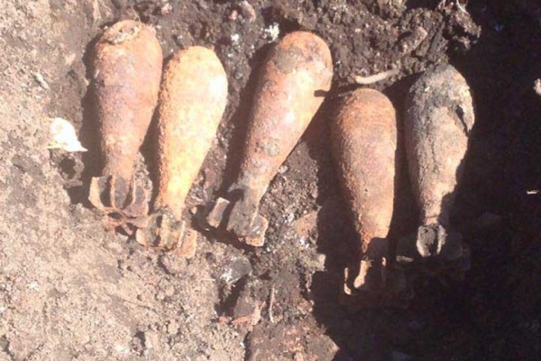 На заброшенном заводе под Первоуральском нашли арсенал ржавых боеприпасов