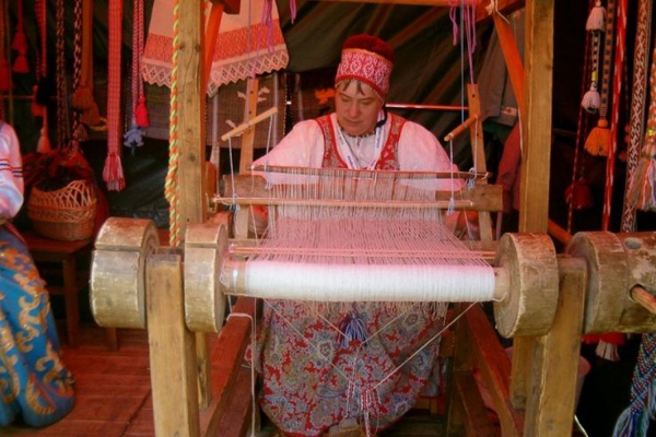 В Сухом Логу собираются возродить ткачество