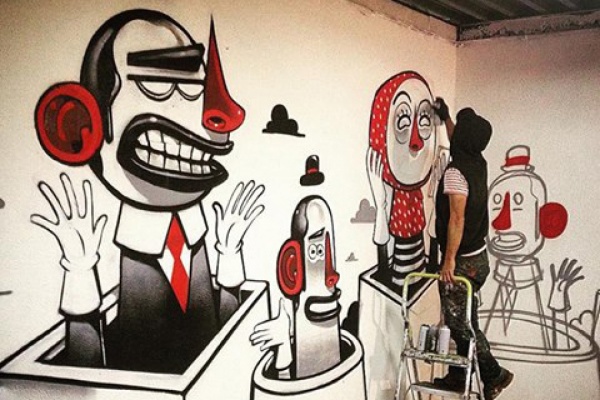 Известный уличный художник из Италии презентует Екатеринбургу свой двор