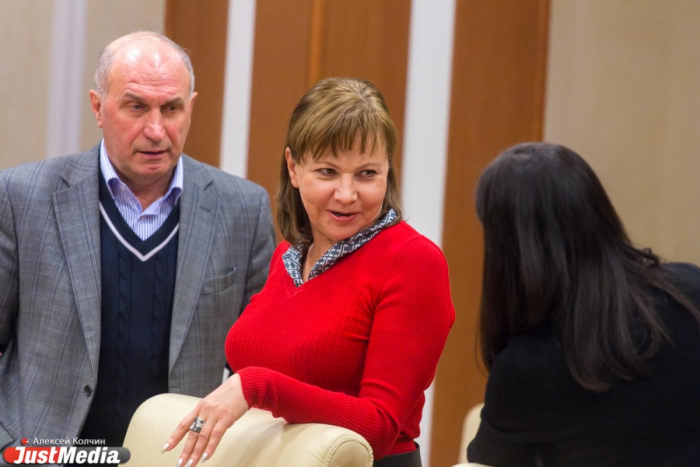 Свердловский минфин не планирует равномерно гасить набранные кредиты - Фото 1