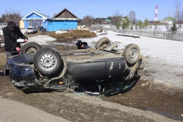 В Верхних Сергах водитель «Лады» умер за рулем от сердечного приступа - Фото 1