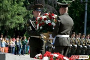 Александр Якоб возложил цветы к памятнику маршалу Жукову