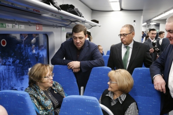 Электропоезда «Ласточка» будут доставлять посетителей на ИННОПРОМ. РАСПИСАНИЕ - Фото 1