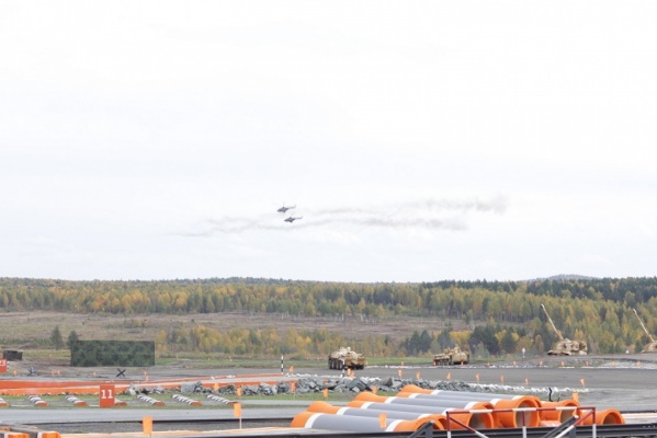 Взрывы, стрельба и пыль столбом. На полигоне «Старатель» развернулись военные действия - Фото 1