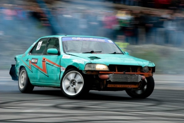 Теннисисты вытеснили гонщиков с площадки «Екатеринбург-ЭКСПО» и едва не сорвали соревнования - Фото 1