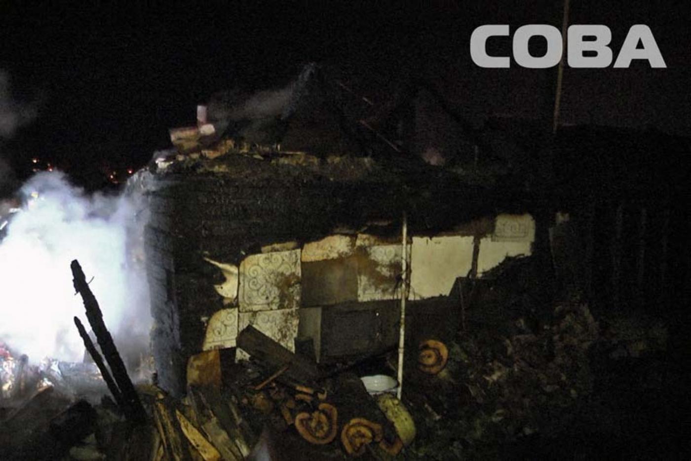 В поселке Совхозном в выходные сгорела баня - Фото 1