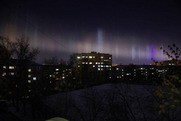 Активное солнце подарило екатеринбуржцам северное сияние