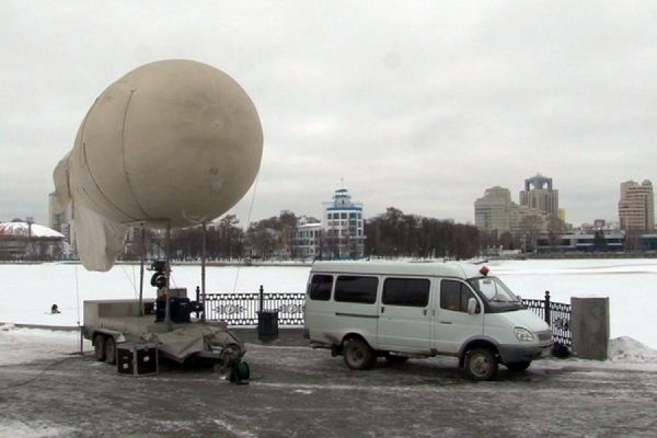 Полицейские показали гражданам, как охранять порядок с высоты