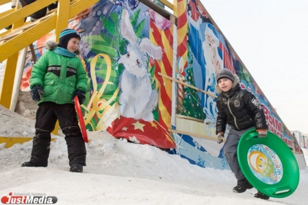 Тушин обсудил планы развития парка Маяковского с его новым директором