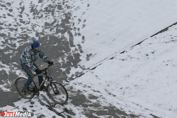 Екатеринбуржцев ждет теплая и снежная неделя