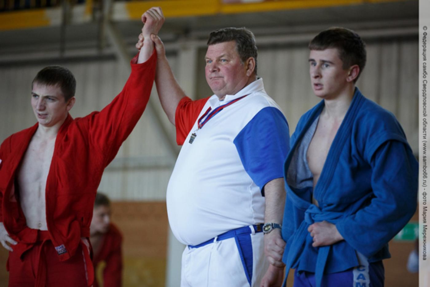 Свердловские самбисты успешно прошли отбор на чемпионат и первенство России будущего года - Фото 1