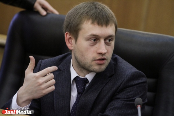 Правительство определилось с требованиями к кандидату, который заменит «провального» Караваева на посту директора фонда капремонтов