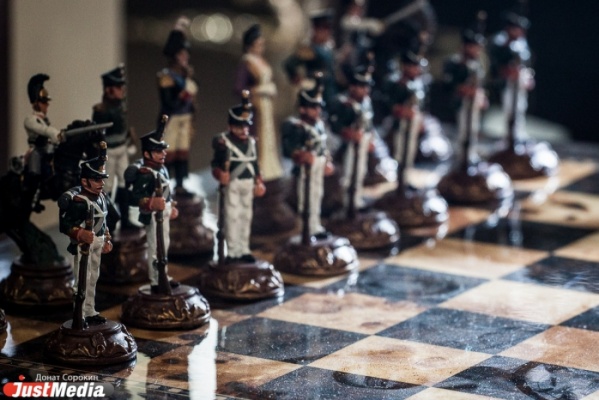 В Екатеринбурге появится стена подарков на День защитника Отечества