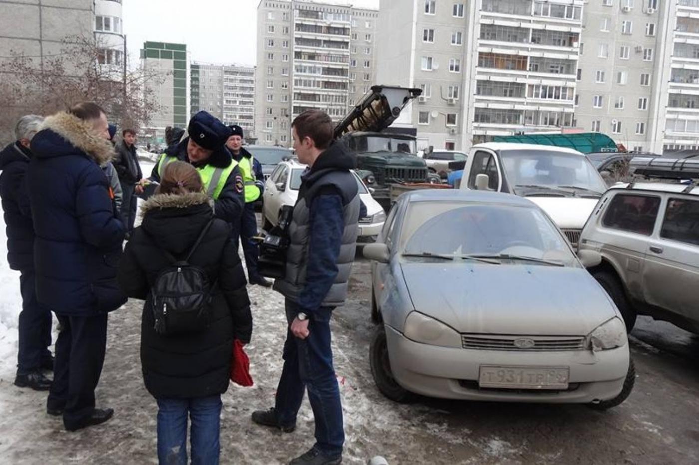 Застройщик с Родонитовой, 20 сбил депутата Вегнера - Фото 1