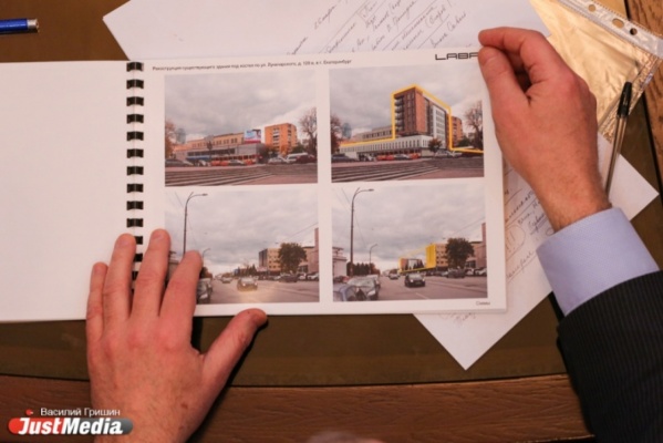 «Чтоб я сдох, если это хостел». Градсовет не согласовал проект реконструкции здания на площади Российской Армии