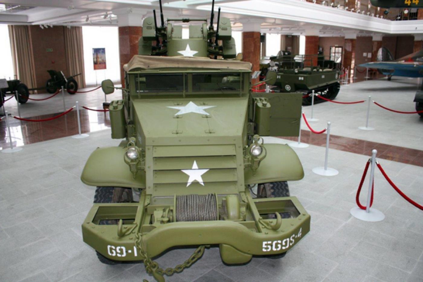 Американская военная техника времен Великой Отечественной войны прибыла в Верхнюю Пышму - Фото 1