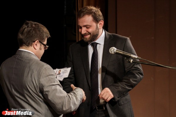 Вот это поворот! Виктор Ананьев может остаться депутатом ЕГД - Фото 1