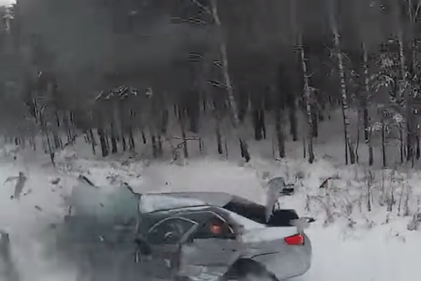 Смертельное ДТП на Тюменском тракте попало в объектив видеорегистратора. ВИДЕО - Фото 1