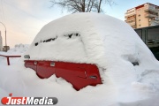 За выходные с улиц Екатеринбурга вывезено более 15 тысяч тонн снега