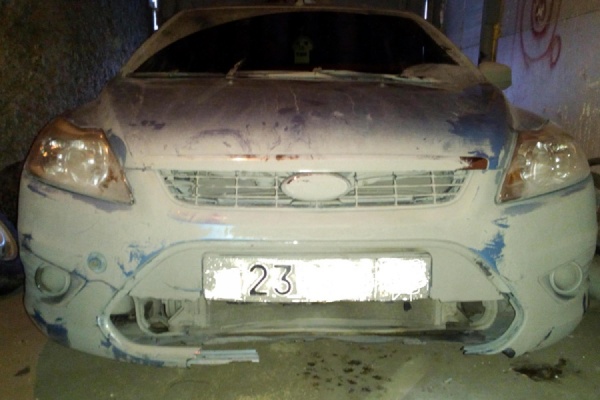 В Ревде задержан водитель, сбивший двух пешеходов и скрывшийся с места ДТП - Фото 1