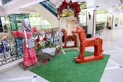 Посетители Центрального универмага «Пассаж» в праздничные дни могли сделать селфи с уникальными арт-объектами