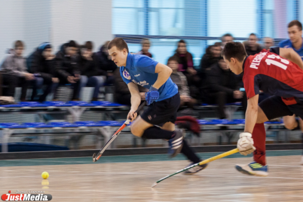 В Екатеринбурге подвели итоги сезона по индохоккею.