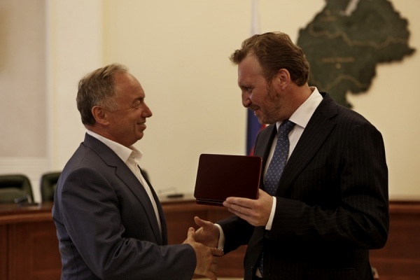 Путин присвоил Валерию Ананьеву почетное звание «Заслуженного строителя РФ» - Фото 1