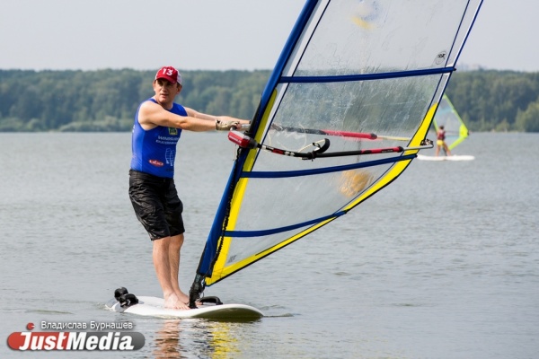 Константин Пудов: «В Екатеринбурге +34. Самое время заняться морскими видами спорта на Шарташе»