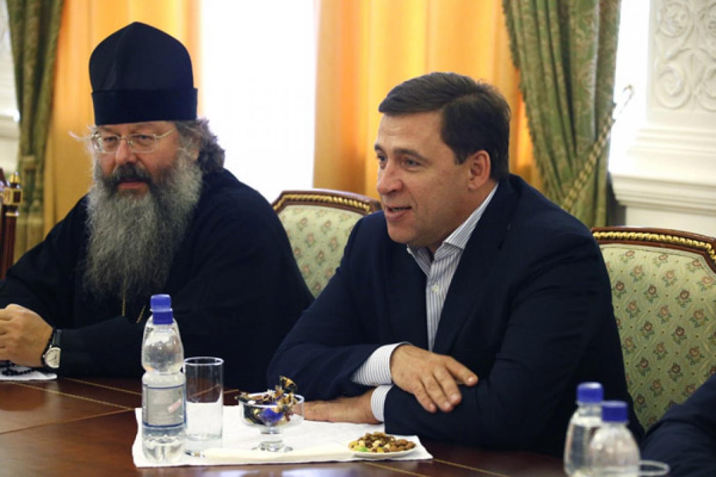 Тридцать тысяч уральцев поклонились мощам преподобного Силуана Афонского - Фото 1