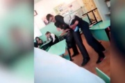 В школе Екатеринбурга молодой историк побил ученика. ФОТО, ВИДЕО