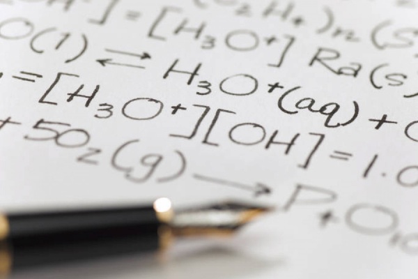 Доклады Нобелевских лауреатов и новейшие разработки. Екатеринбург превратится в мировую столицу химии