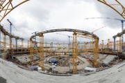 На Центральном стадионе закончено строительство опор для крыши