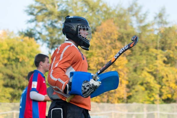 «Динамо-Строитель» уступил в первом полуфинальном матче ЧР по хоккею на траве «Динамо-Казани»