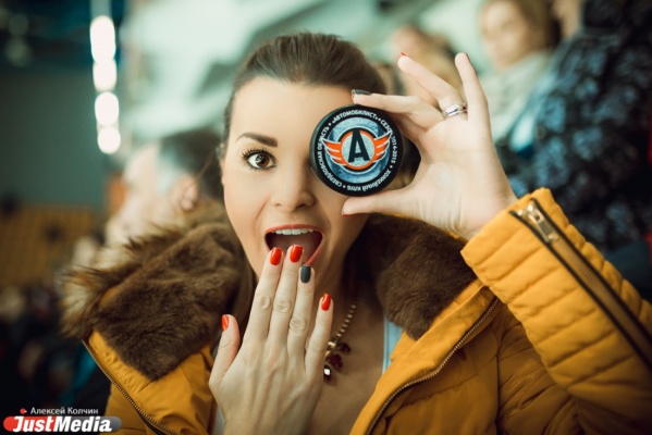 Екатеринбургские болельщицы сразятся за звание «Мисс Автомобилист»