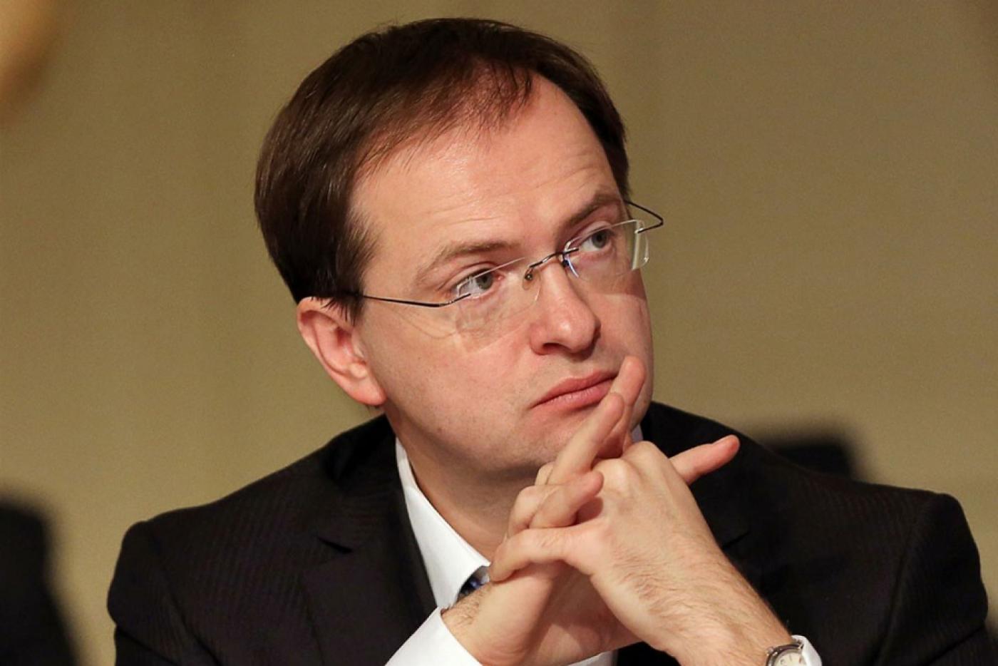 Прислушались к просьбе Мединского. Заседание диссовета УрФУ перенесли - Фото 1