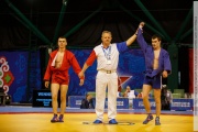 Свердловские самбисты взяли «золото» и «бронзу» на чемпионате Европы в Казани